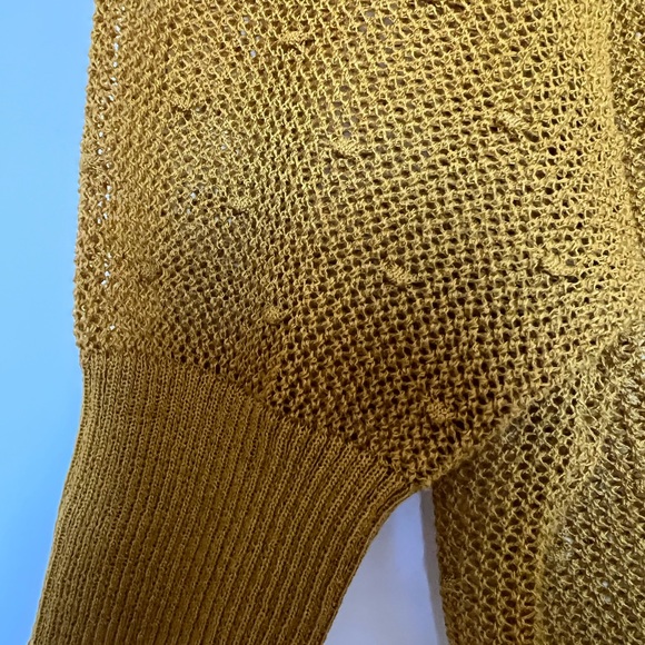 Zara Knit Short Sleeve Top - Picture 4 of 5